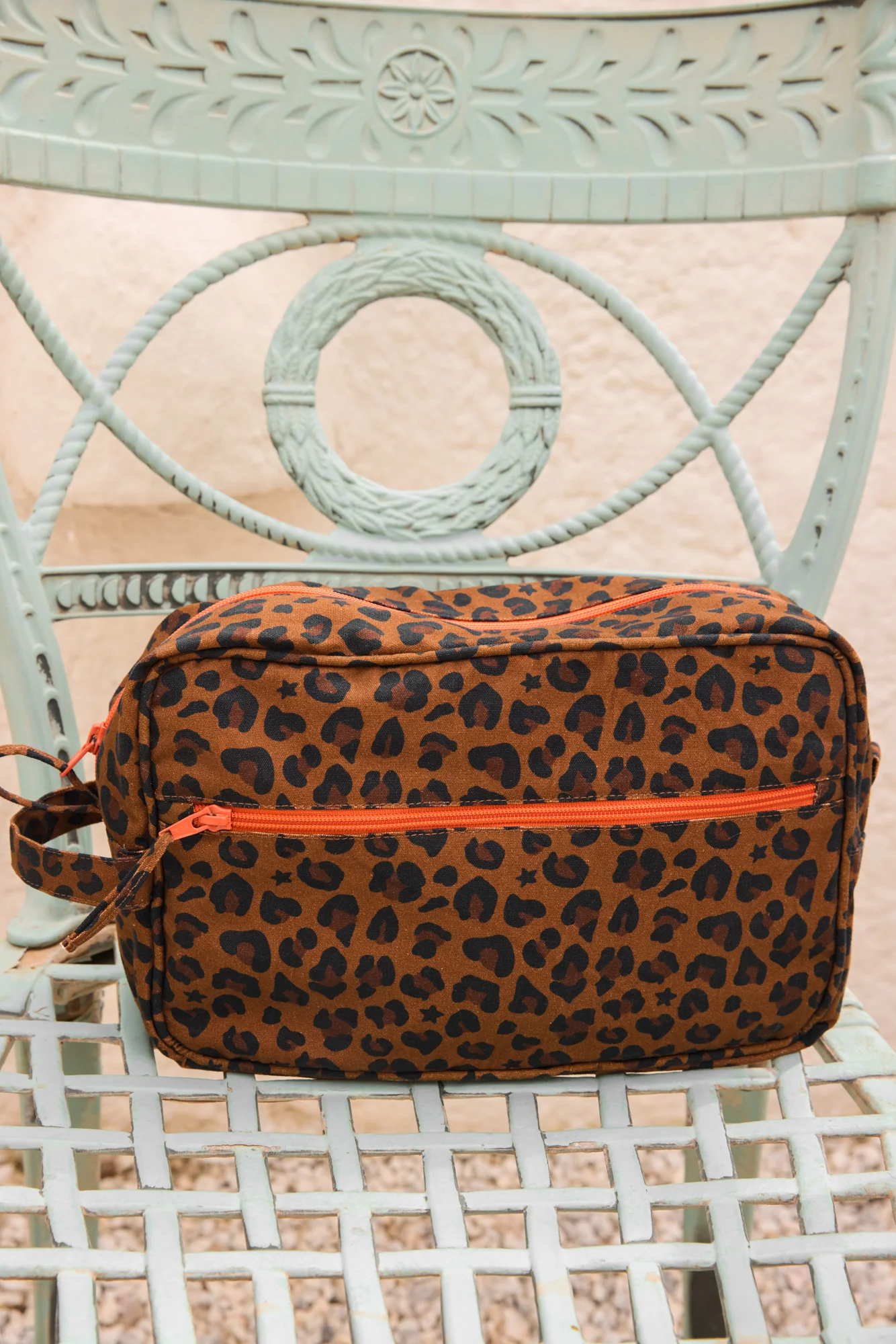 Trousse de toilette - Imprimé Bonton léopard - Image 2