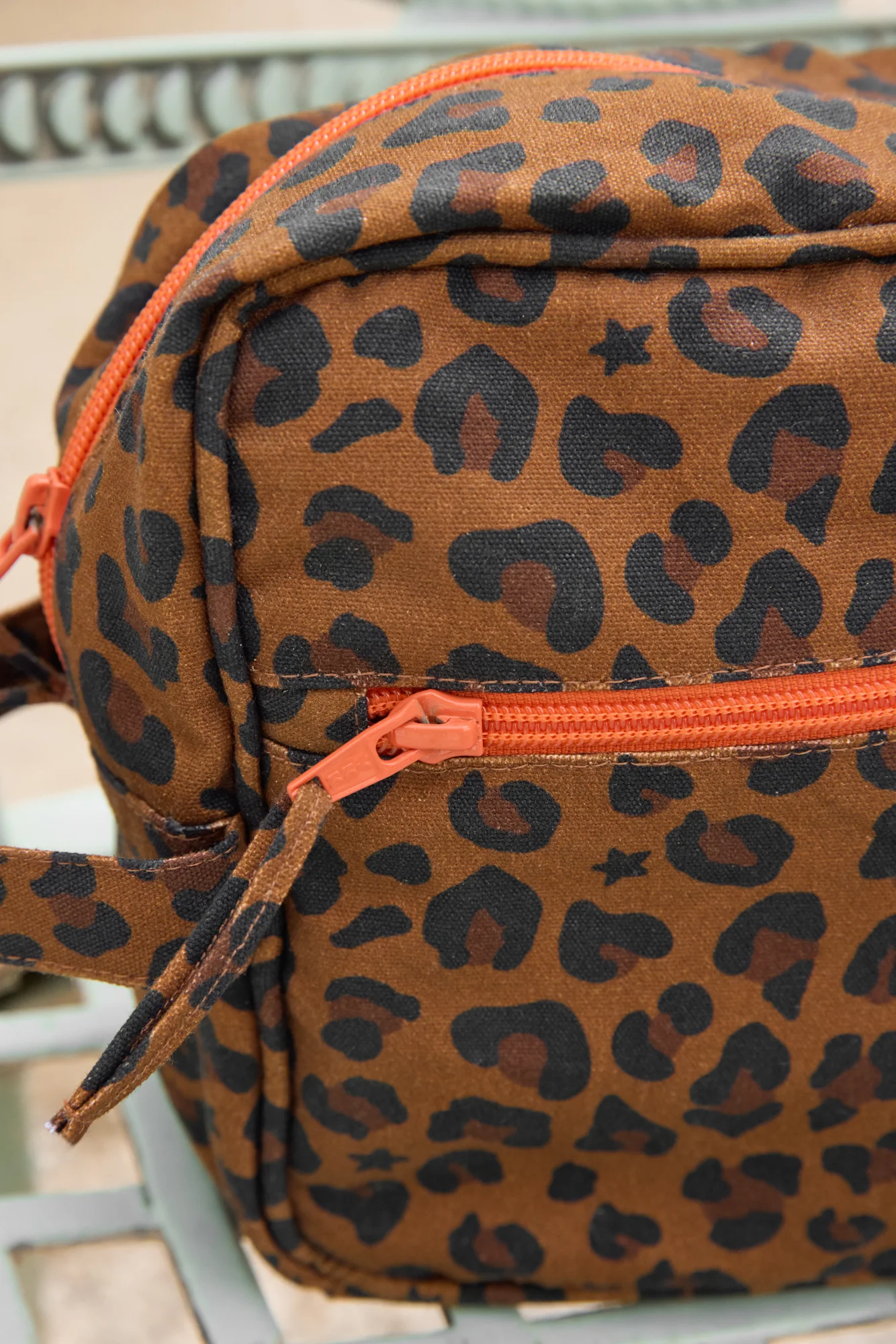 Trousse de toilette - Imprimé Bonton léopard - Image 3